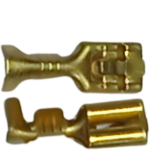 TERMINAL ENCHUFE HEMBRA MEDIANA CON REJILLA Y PIN T-093